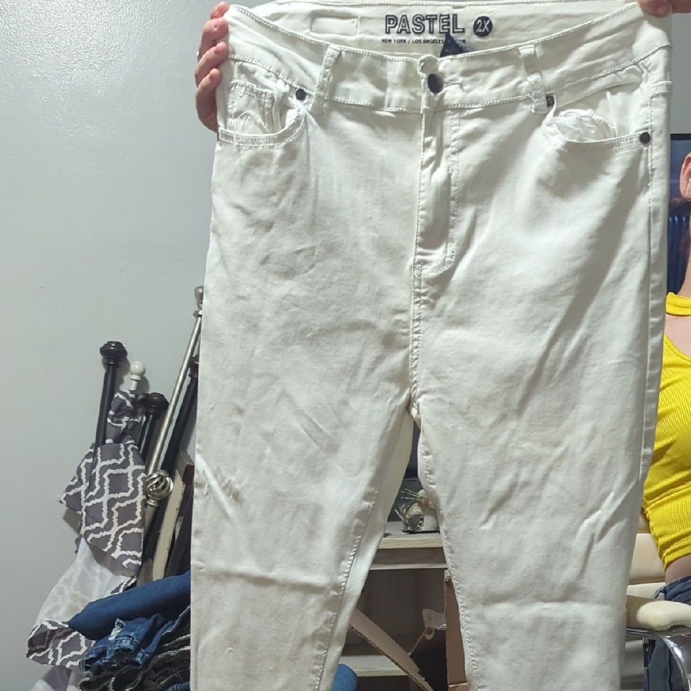 Pastels White Skinny Pants